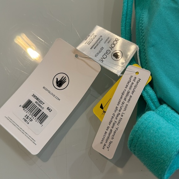 Body Glove bikini - size X-Small - both pieces - Picture 5 of 10